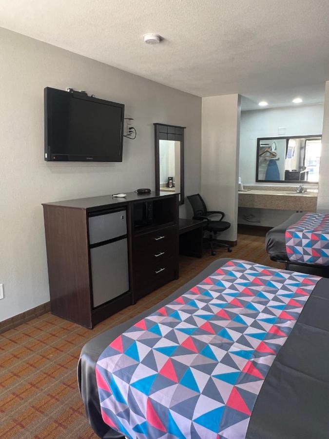 Economy Inn Ashdown Ngoại thất bức ảnh